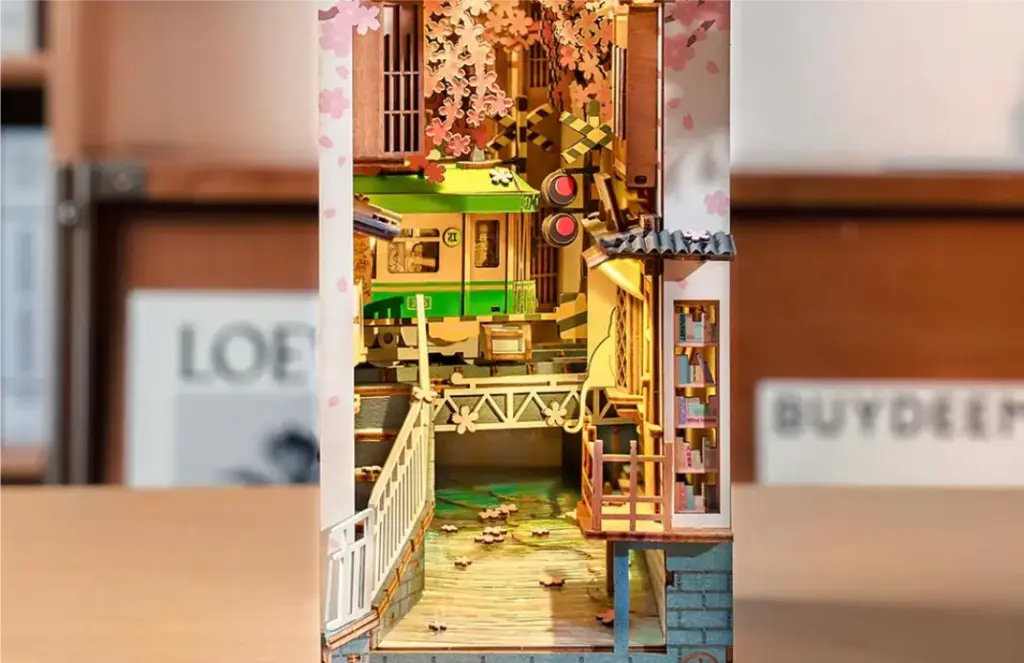 Sakura Densya 12