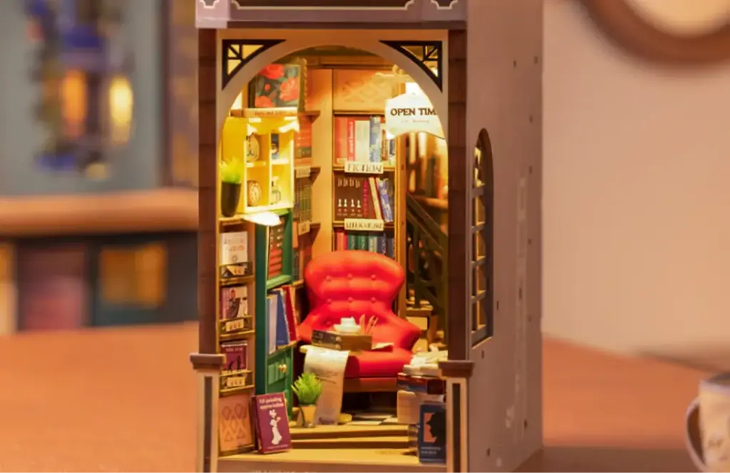 Bookstore 16